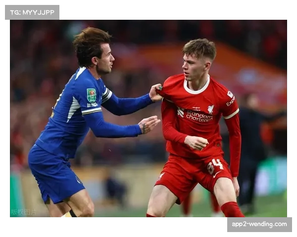 利物浦新援弗林蓬科尔克兹首秀,融入全队轮换体系表现惊艳 利物浦新援弗林蓬科尔克兹首秀,融入全队轮换体系表现惊艳